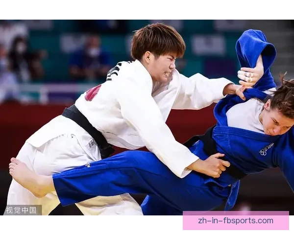 柔道杯赛：技艺较量，豪情四溢