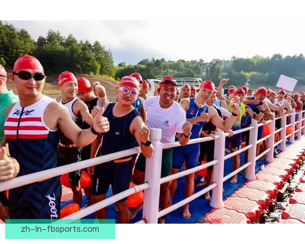 铁人三项赛事回放：挑战未来的极限果敢前行